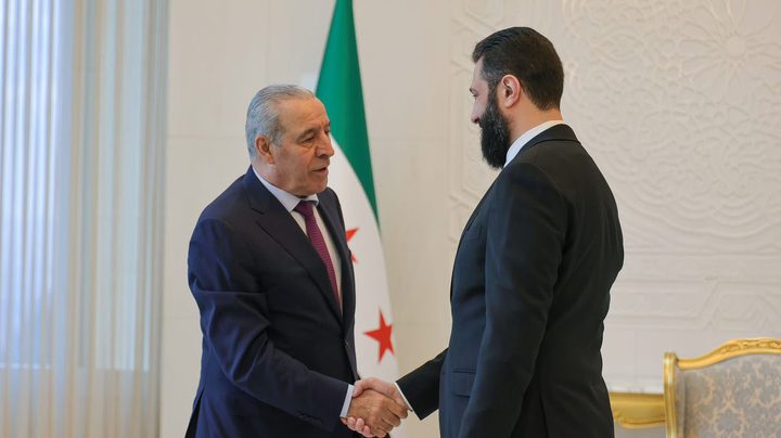 الشيخ يبحث مع الرئيس السوري تطورات الأوضاع في المنطقة وتعزيز العلاقات الثنائية