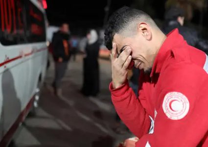استشهاد مسعف شمال غزة واصابة شرق خان يونس