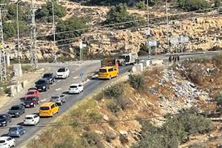 الاحتلال يغلق حاجزي عطارة وعين سينيا شمال رام الله