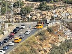 الاحتلال يغلق حاجزي عطارة وعين سينيا شمال رام الله
