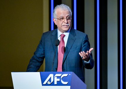 رئيس الاتحاد الآسيوي لكرة القدم: حريصون على دعم الحق الفلسطيني المكفول باللوائح