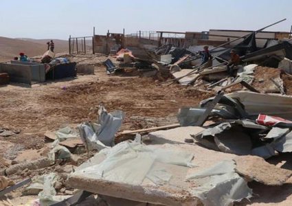 قوات الاحتلال تهدم غرفة زراعية في حوسان غرب بيت لحم