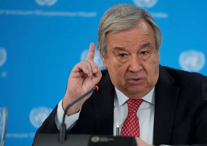 غوتيريش: إغلاق مضيق هرمز يخنق الاقتصاد العالمي