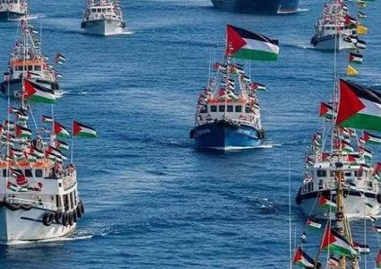 قوات الاحتلال تسيطر على سفن أسطول الصمود المتجه إلى غزة