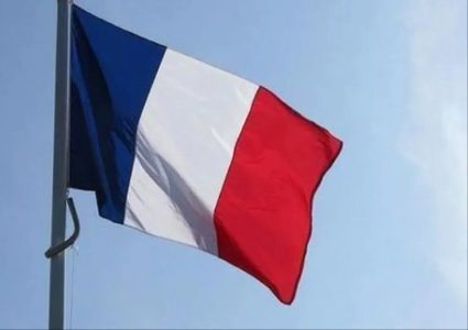 فرنسا تستضيف اجتماعاً مخصصاً لحل الدولتين في يونيو
