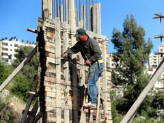 فتح: العمال الفلسطينيّون رافعة للمشروع الوطني وركيزة لبناء الدولة