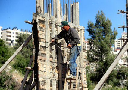 فتح: العمال الفلسطينيّون رافعة للمشروع الوطني وركيزة لبناء الدولة