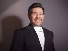وفاة الفنان المصري هاني شاكر