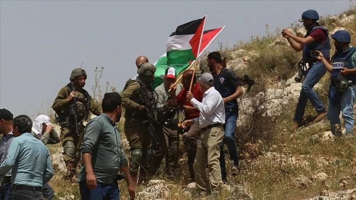 هيئة مقاومة الجدار والاستيطان: 1637 اعتداءً للاحتلال والمستوطنين خلال نيسان