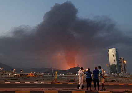 إيران تنفي تنفيذ هجمات على الإمارات وتحذّر من رد "قوي"