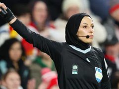 الحَكَمة هبة سعدية ضمن طاقم نصف نهائي ونهائي أبطال آسيا للسيدات