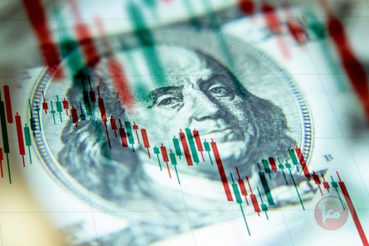 بعد تصريحات ترامب: الدولار يهوي الى الدرك الاسفل