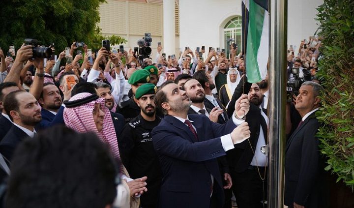إعادة افتتاح القنصليّة السوريّة في السعوديّة بعد 14 عامًا من إغلاقها