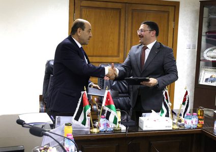 اللجنة الرئاسية لشؤون الكنائس تبحث في بروكسل استهداف الوجود المسيحي الفلسطيني