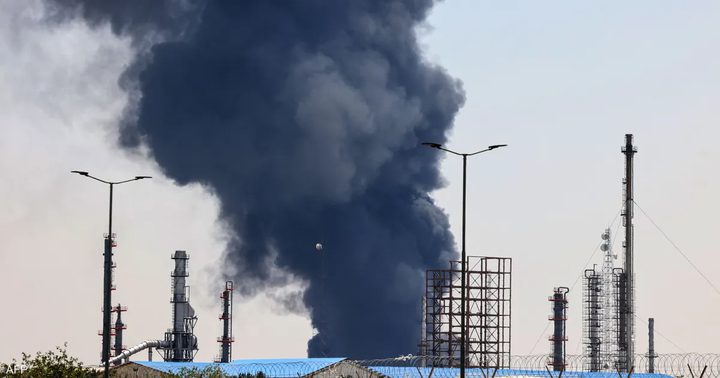 تقرير: إسرائيل تحث أميركا على ضرب بنى الطاقة الإيرانية