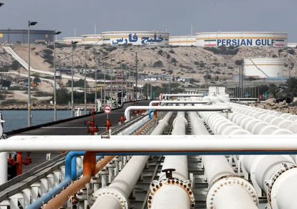 دولة الاحتلال تنقل رسالة إلى واشنطن تدعو لضرب بنى الطاقة الإيرانية