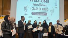 مناظرة طلابية بالإنجليزية في النجاح تناقش سن استخدام وسائل التواصل الاجتماعي