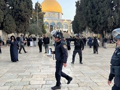 تصعيد في الأقصى: 22 مسؤولا لدى الاحتلال يوقعون عريضة لاقتحامه الجمعة المقبلة