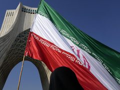 طهران تنتقد غروسي وتتهمه بتجاوز مهام الوكالة الدولية للطاقة الذرية