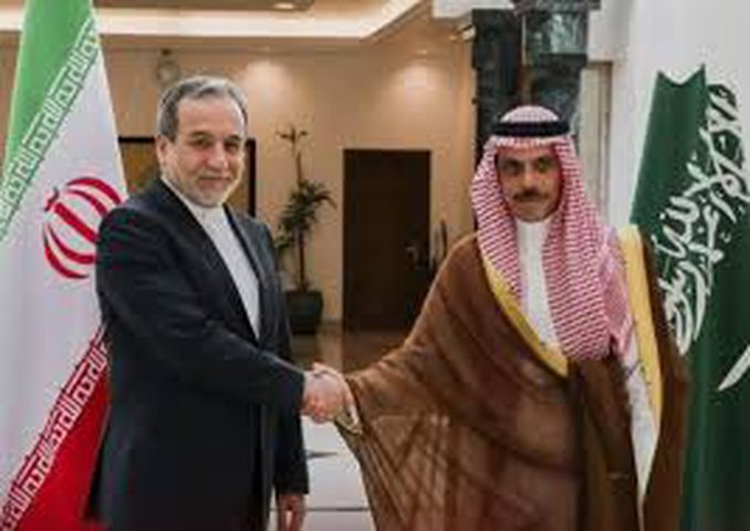 السعودية تبحث مع إيران وباكستان تطورات المفاوضات مع واشنطن