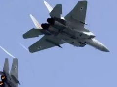 توغل لآليات الاحتلال في ريف القنيطرة وتحليق مكثف للطيران الحربي جنوب سوريا
