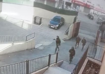 الاحتلال يقتحم مدرسة جنوب جنين ويزيل العلم الفلسطيني