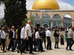 دائرة شؤون القدس تدين دعوات عضو كنيست متطرف لإزالة المسجد الأقصى وبناء “الهيكل”