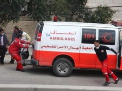 إصابة مسنة بكسر في اليد إثر اعتداء مستوطنين عليها في المنية جنوب شرق بيت لحم