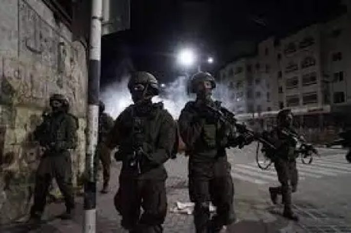 الاحتلال يعتقل 9 شبان من القدس المحتلة