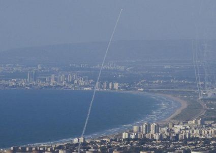 الجيش الاسرائيلي يعترف باختراق عدد من المسيرات الحدود