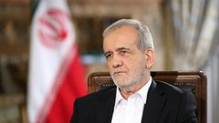 بزشكيان: طهران لا تزال ملتزمة بالحلول الدبلوماسية