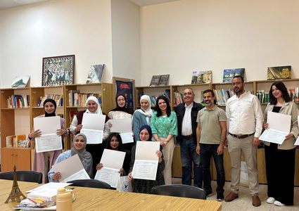 قسم اللغة الفرنسية يوزّع شهادات DELF/DALF ويكرّم الطلبة الناجحين