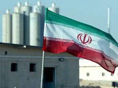 واشنطن ترد على المقترحات الإيرانية بشروط مشددة: تقليص نووي ورفض التعويضات
