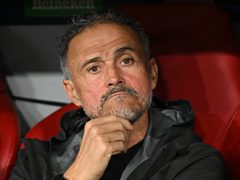 إنريكي ينتقد أداء سان جيرمان الباهت في آخر مباراة قبل نهائي الأبطال