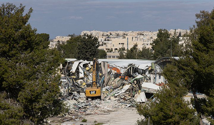 الاحتلال يعتزم إقامة مجمع عسكري على أنقاض مقر سابق لـ"الأونروا" في القدس المحتلة