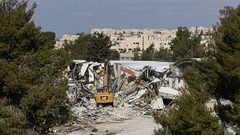 الاحتلال يعتزم إقامة مجمع عسكري على أنقاض مقر سابق لـ"الأونروا" في القدس المحتلة