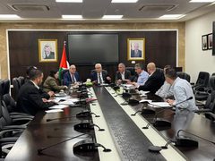 وزير الصحة ومستشار رئيس الوزراء يبحثان تعزيز الواقع الصحي في فلسطين