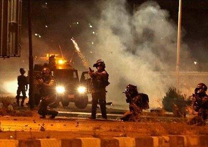 إصابات بالاختناق خلال اقتحام الاحتلال بلدة الجيب شمال غرب القدس