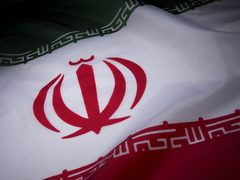 إيران تلوّح بـ"مفاجآت" وتحذيرات من فتح جبهات جديدة بعد مهلة ترامب