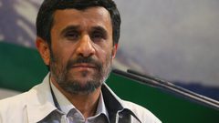 نيويورك تايمز: أمريكا وإسرائيل راهنتا على أحمدي نجاد لقيادة إيران