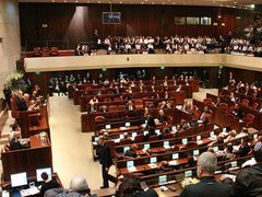 المصادقة على حل الكنيست بالقراءة التمهيدية