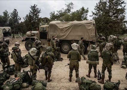 هآرتس: إسرائيل بين شبح الحرب مع إيران واستنزاف الميدان في جنوب لبنان