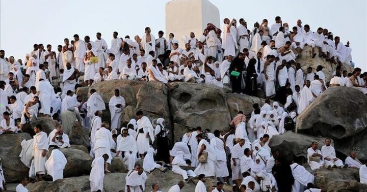وزارة الأوقاف وشركات الحج والعمرة تناقش خطة التصعيد وتفويج حجاج فلسطين