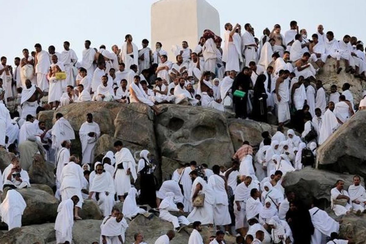 وزارة الأوقاف وشركات الحج والعمرة تناقش خطة التصعيد وتفويج حجاج فلسطين