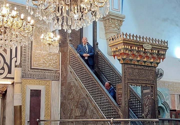 خطبة وصلاة الجمعة في الحرم الإبراهيمي الشريف بالبلدة القديمة في مدينة الخليل