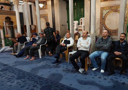 خطبة وصلاة الجمعة في الحرم الإبراهيمي الشريف بالبلدة القديمة في مدينة الخليل