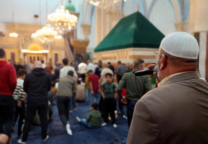 خطبة وصلاة الجمعة في الحرم الإبراهيمي الشريف بالبلدة القديمة في مدينة الخليل