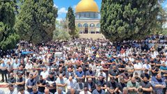 70 ألفا يؤدون صلاة الجمعة في المسجد الأقصى المبارك