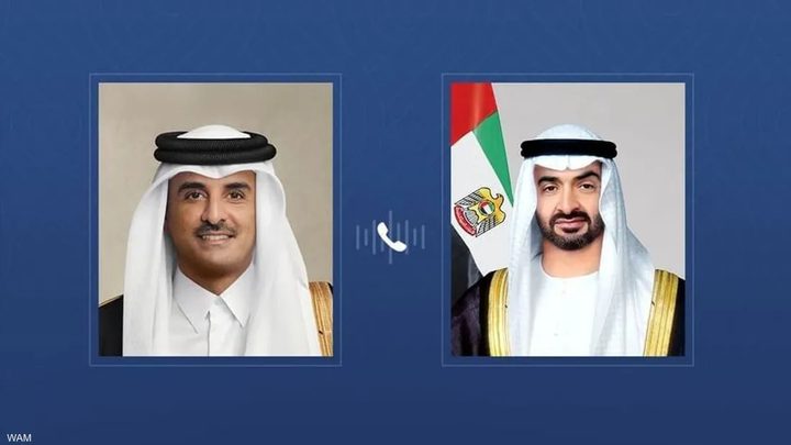 رئيس الإمارات وأمير قطر يبحثان تطورات الأوضاع الإقليمية