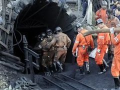 مصرع 90 عاملاً بانفجار داخل منجم فحم شمالي الصين